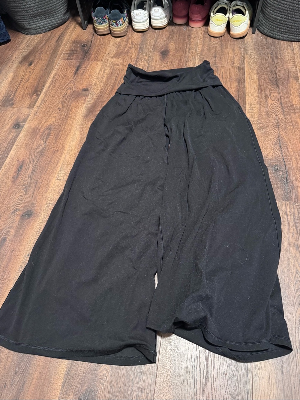 Women's Black Wide-Leg Palazzo Pants - Relaxed Fit